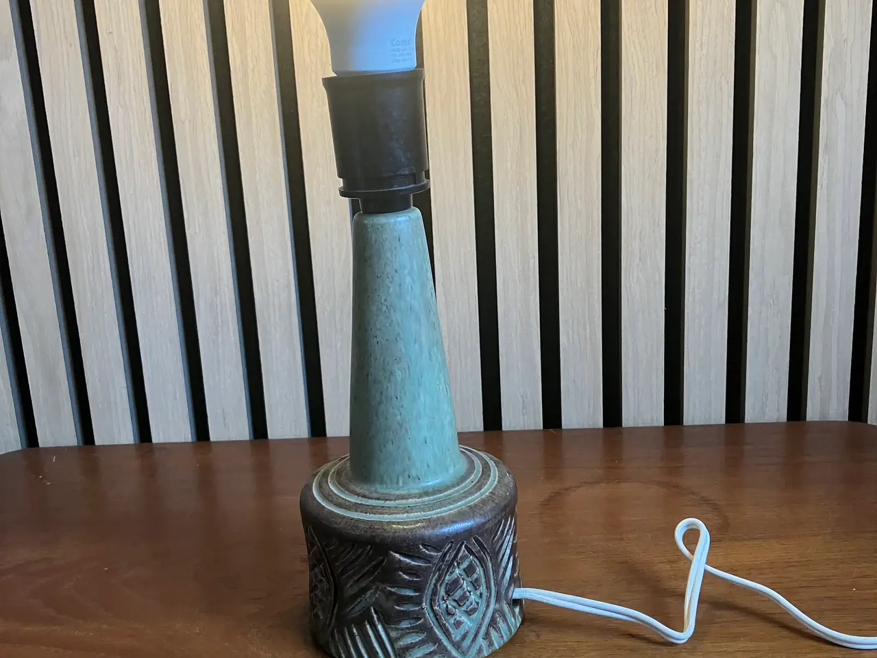 Billede 1 - Retro keramik bordlampe-signeret P.M. Keramik