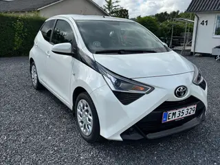 Toyota Aygo Velholdt og med Lavt Km !