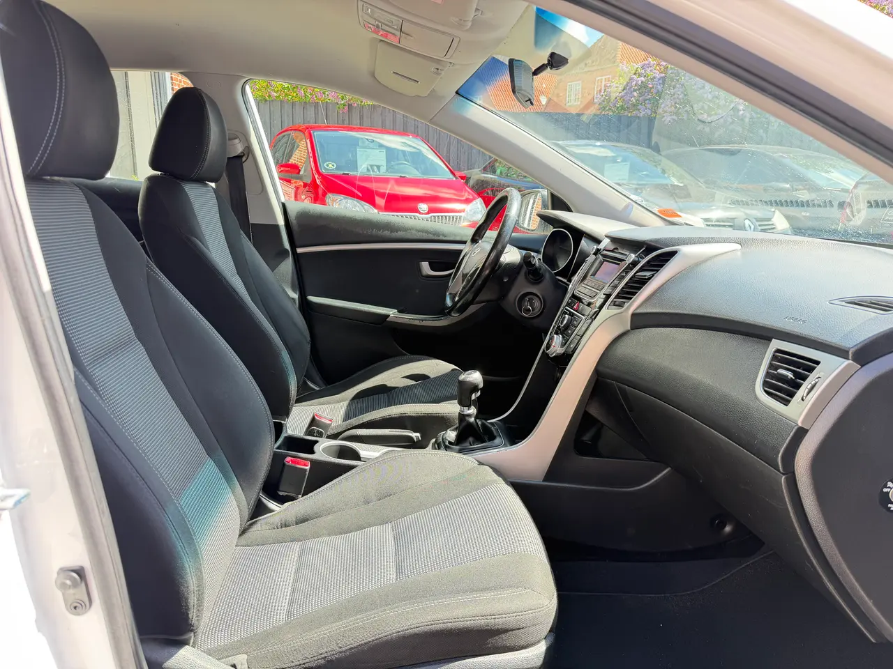Billede 11 - Hyundai i30 1,4 Active 5d sælges 