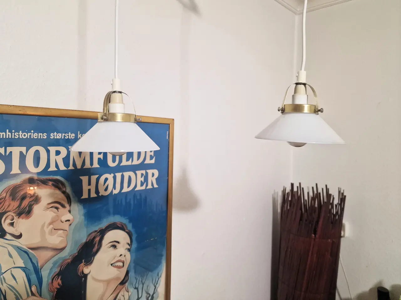 Billede 5 - 2 stk små skommager pendler.
