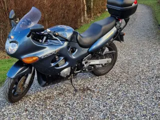 Suzuki GSF 750 F