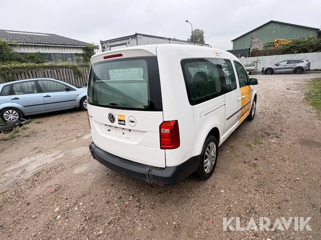 Billede 3 - Varevogn Volkswagen Caddy med lift