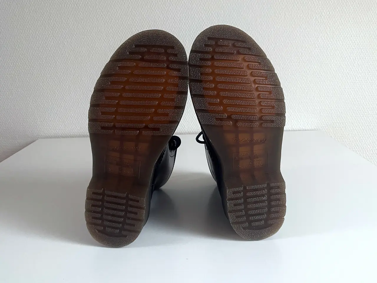 Billede 7 - Nye Dr. Martens 1460 støvler i sort smooth læder