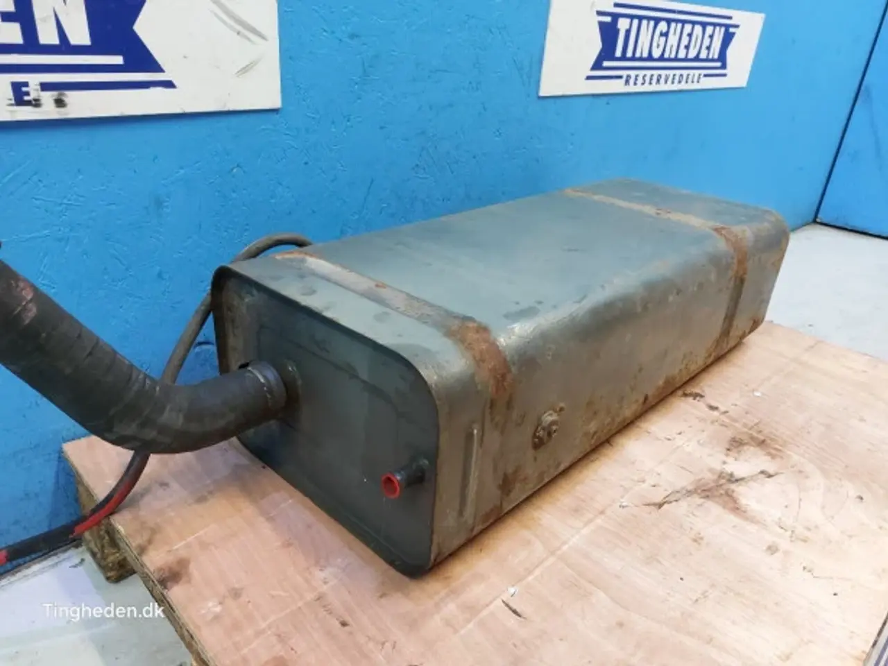 Billede 14 - Massey Ferguson 690 Dieseltank 1679609M91