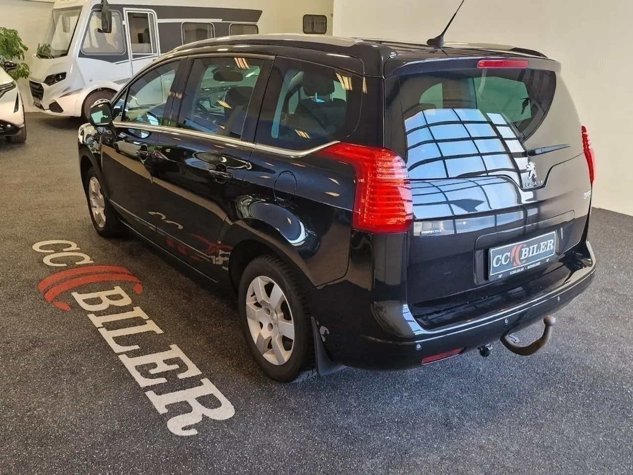 Billede 5 - Peugeot 5008 1,6 BlueHDi 120 Allure 7prs