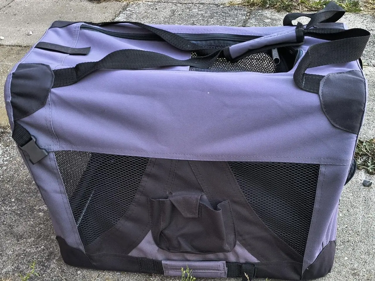 Billede 3 - TRANSPORTKASSE TIL HUND/KAT, I FLOT STAND