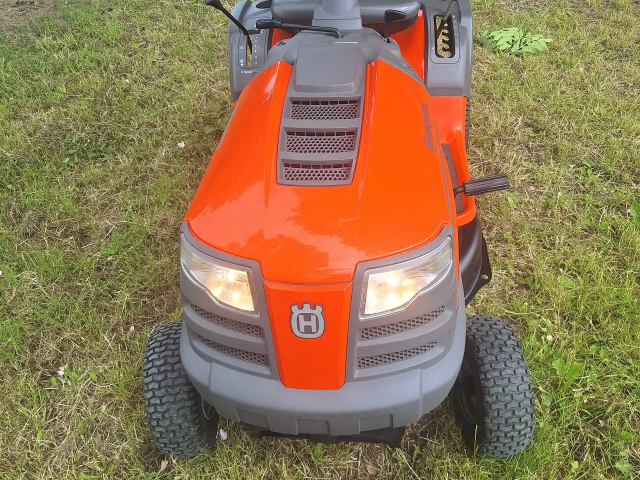 Billede 2 - Havetraktor Husqvarna LTH 126