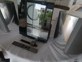 Beosound 3000 med 2 stk Beolab 4000