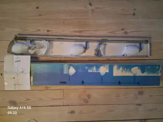 Aldrig brugt Herstal lampe. Med pære