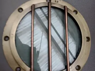 Fint koøje med glas beskyttelse