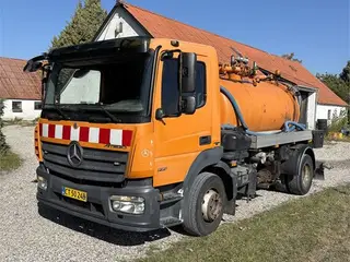 Mercedes Atego slamsuger/Sludge truck