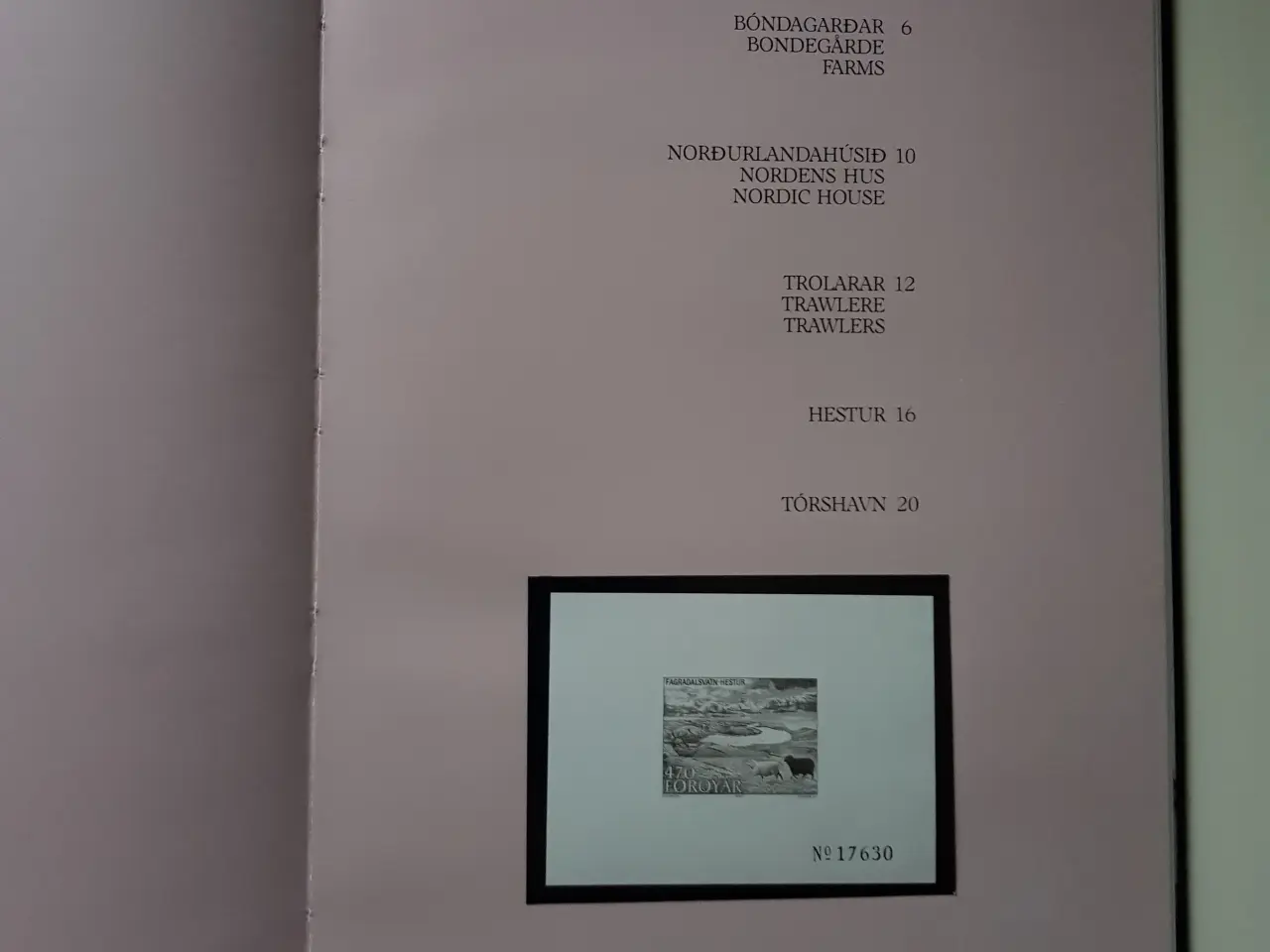 Billede 1 - Færøerne Årsbog 1987 med frimærker 