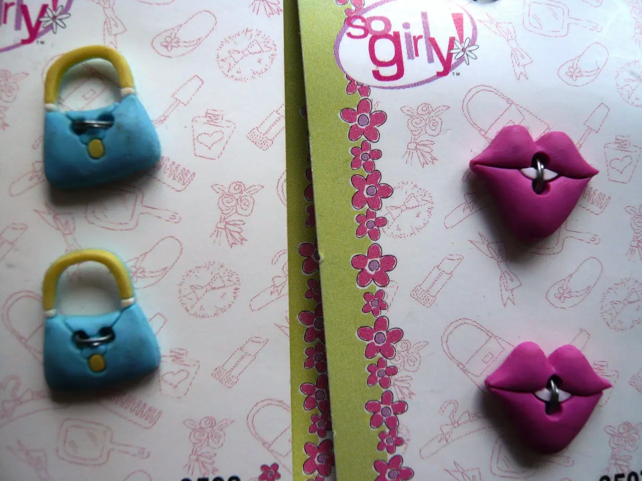 Billede 4 - Knapper, So girly!