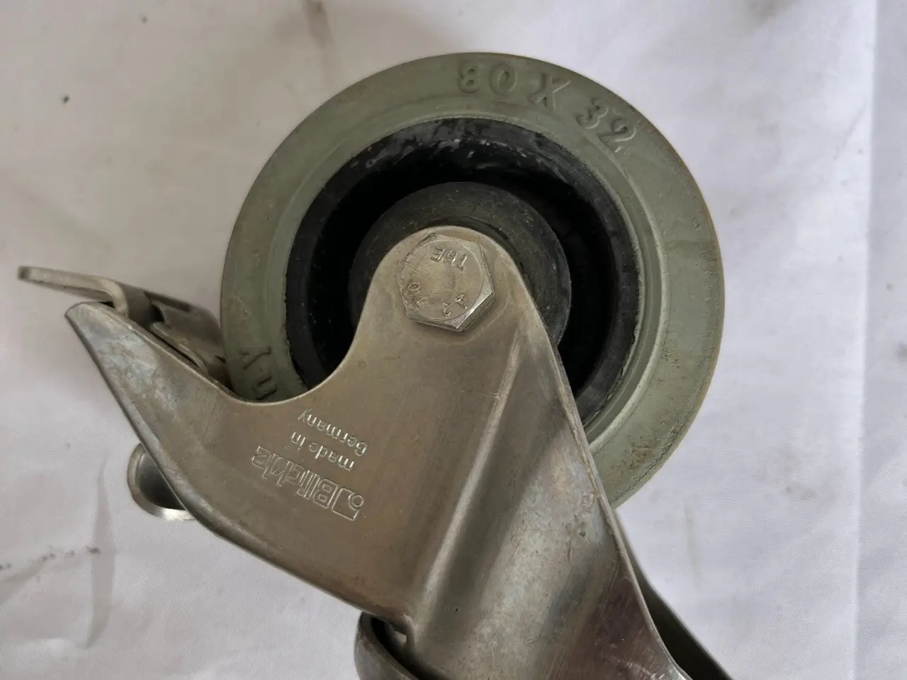 Billede 5 - Blickle 80 X 32 Swivel Casters med Brake Set Of 3