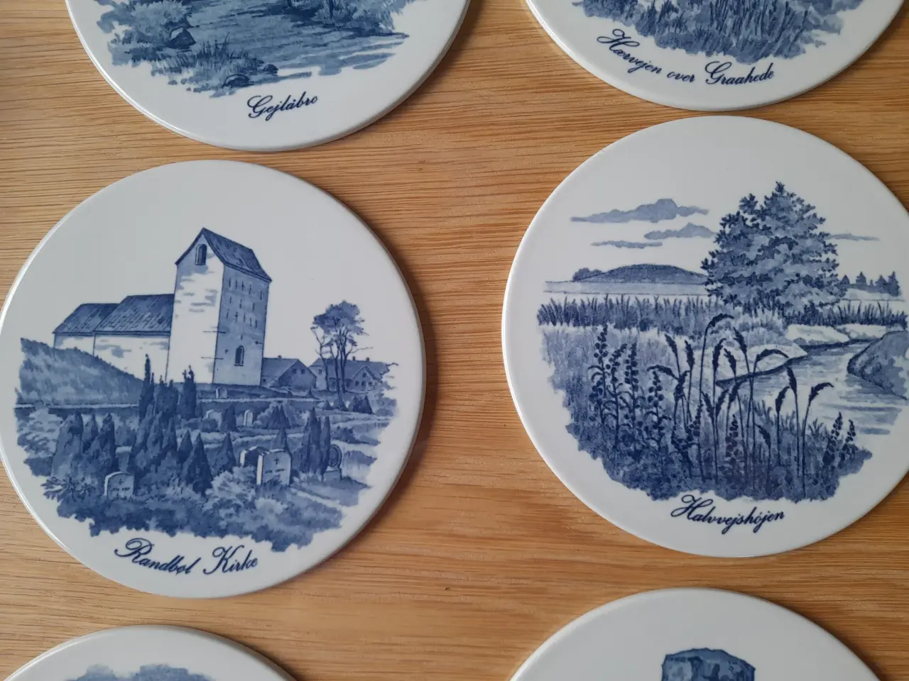 Billede 3 - Tranquebar smørbrikker med motiver på.