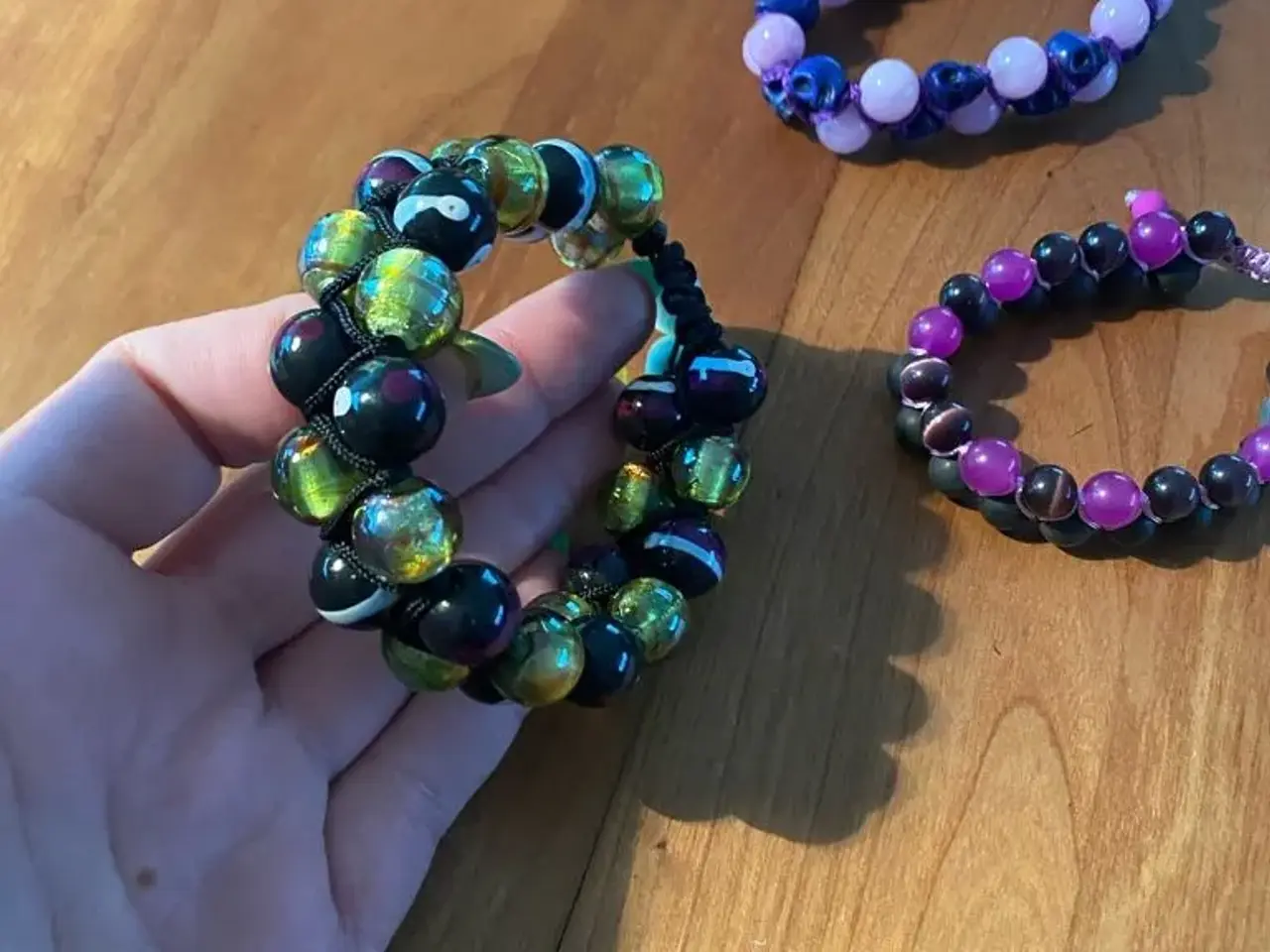 Billede 6 - Nye knyttede armbånd