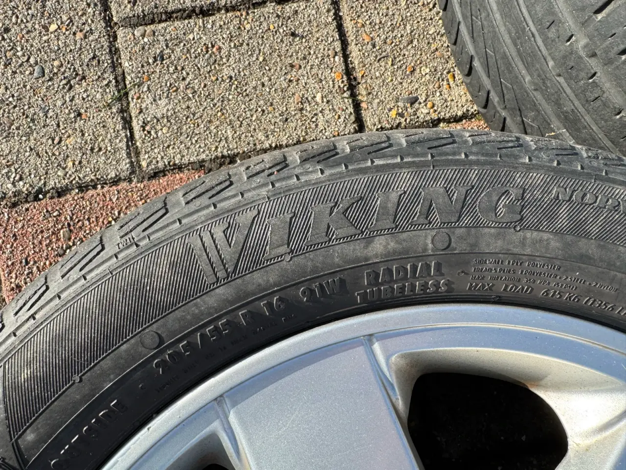 Billede 7 - Renault Megane originale alufælge sælges