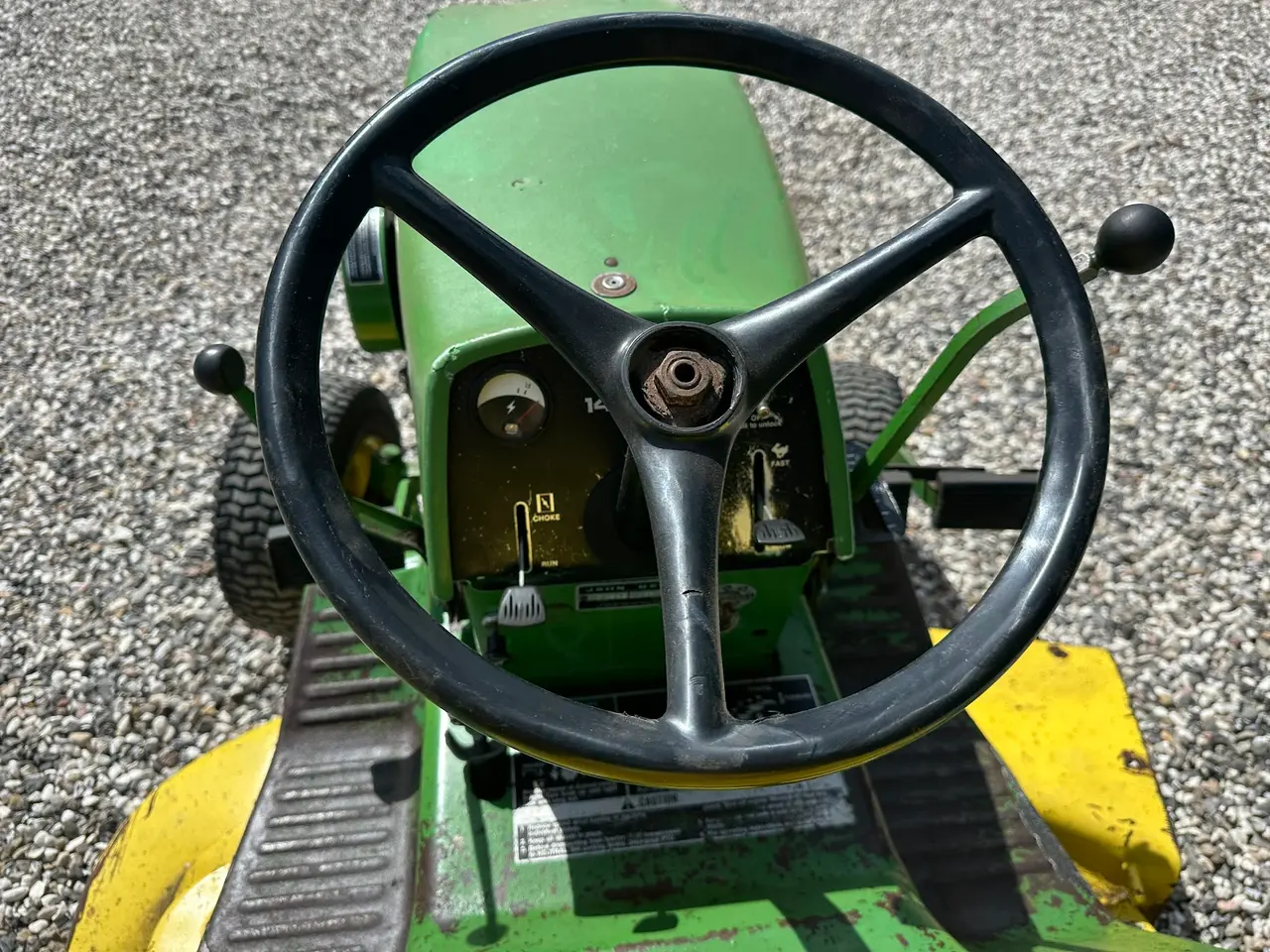 Billede 7 - JOHN DEERE 140 MED ORGINAL FRÆSER