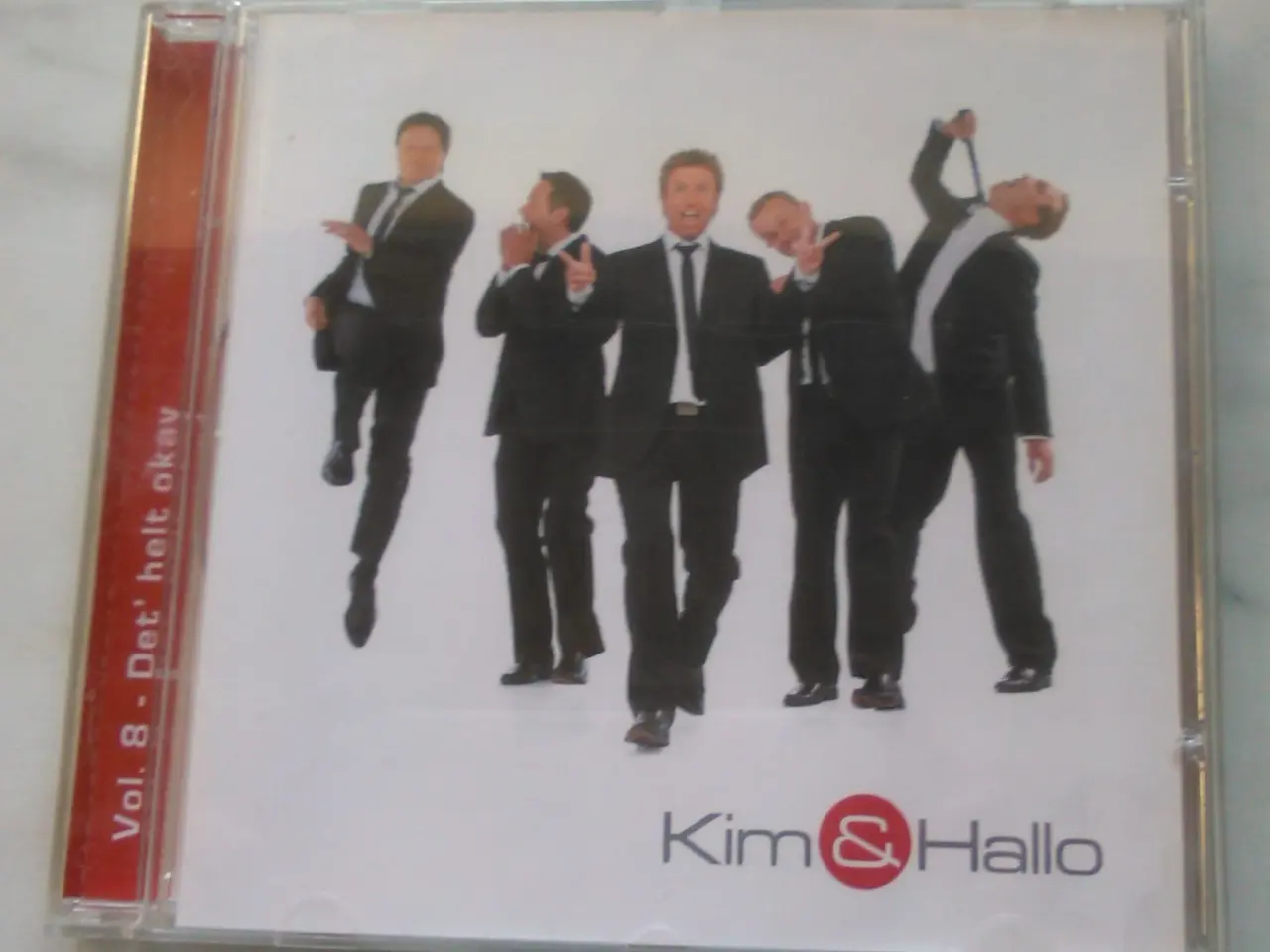 Billede 1 - Kim & Hallo: Det' helt okay (2006