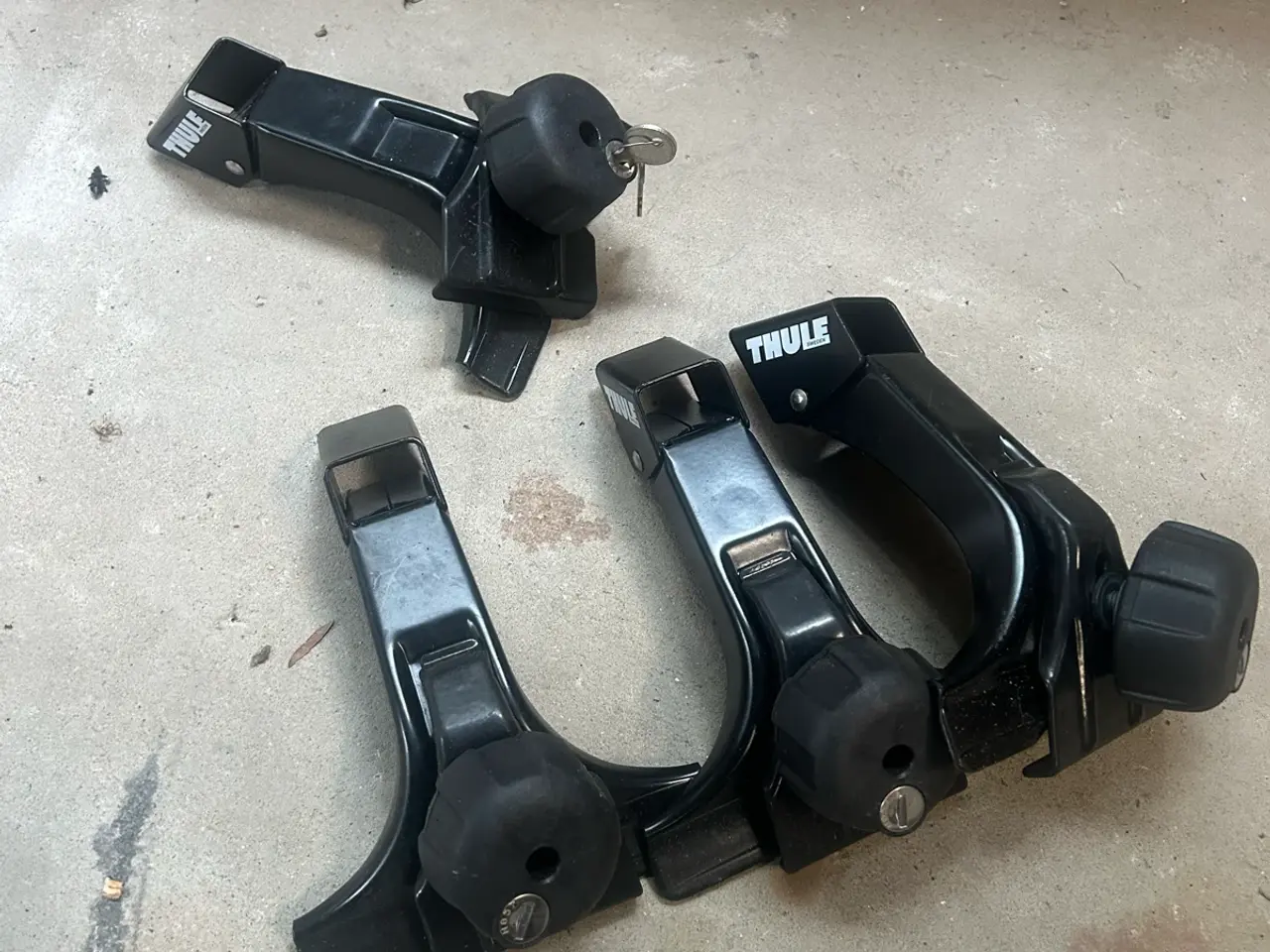 Billede 2 - Thule tagholder