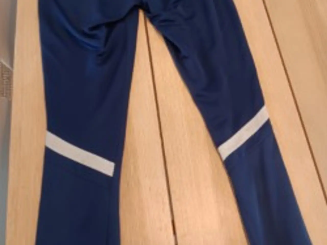 Billede 6 - Lækre Adidas trænings/joggingbukser i blå størrels
