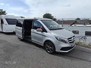 2021 - Mercedes Marcopolo / Viano V220