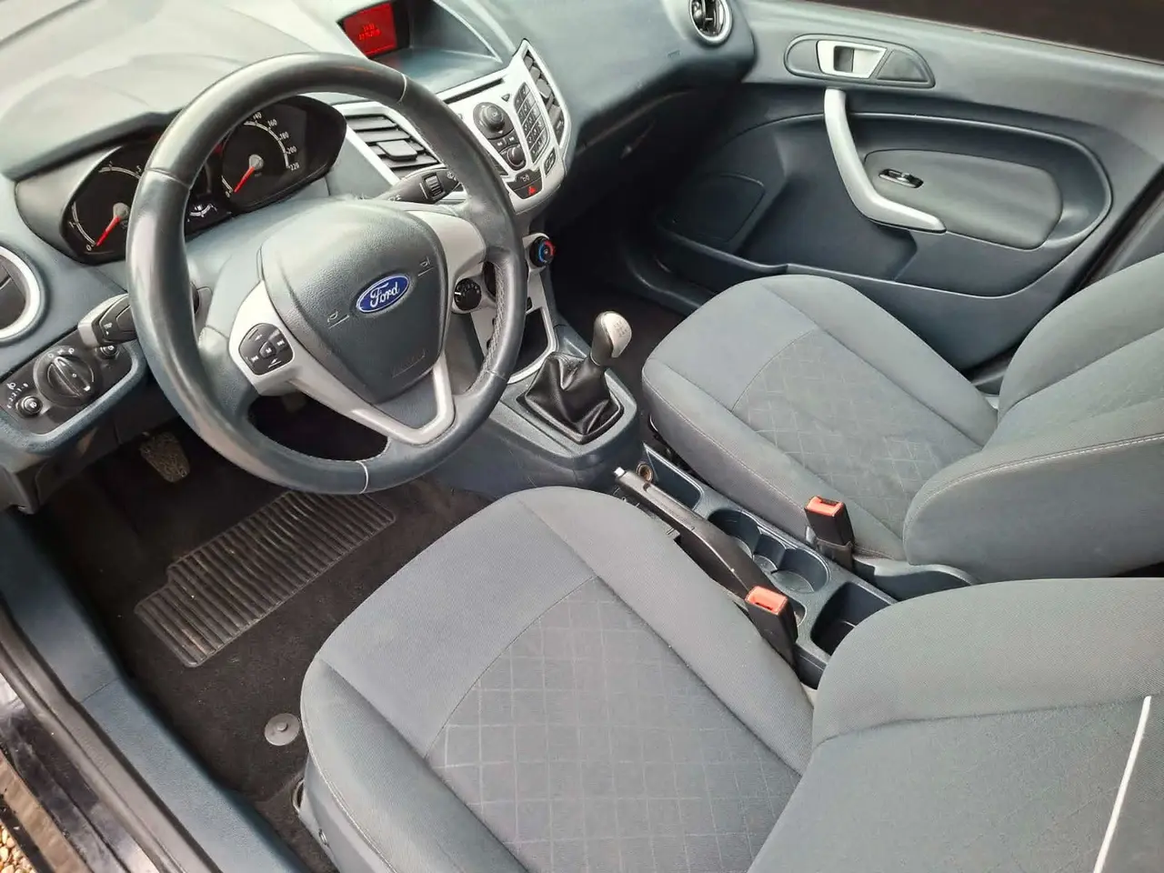 Billede 8 - Ford Fiesta 1,25 60 Ambiente