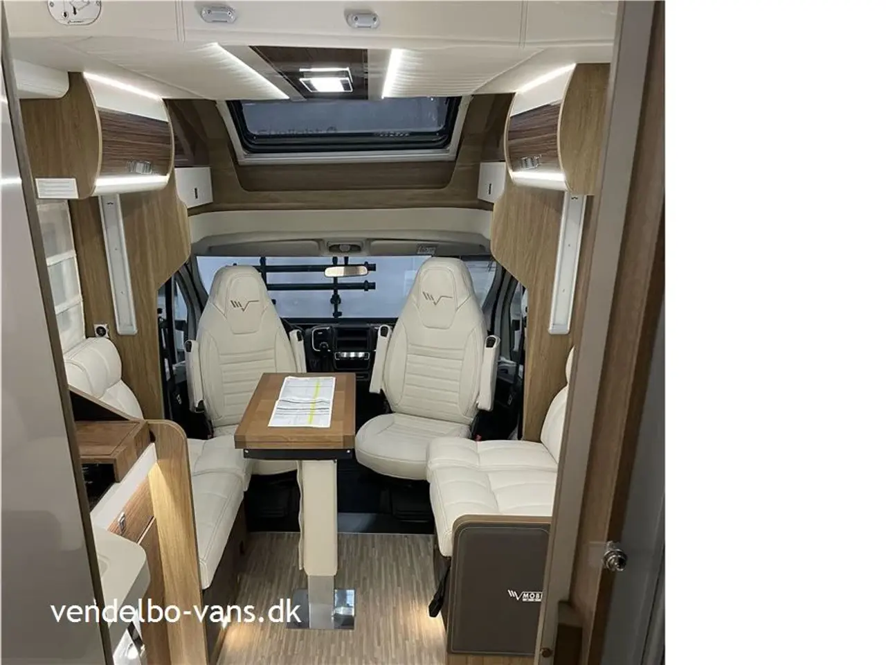 Billede 15 - 2025 - Mobilvetta Krosser 86 B Enkeltsenge - stor garage - sænkeseng - 180 HK - automatgear