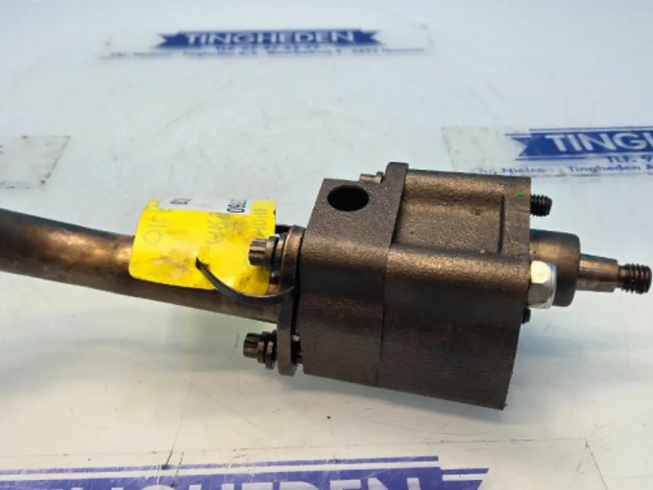 Billede 3 - John Deere 6359 Oliepumpe AR99342
