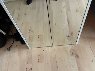 Et helt ny wc skab , et IFF SKAB