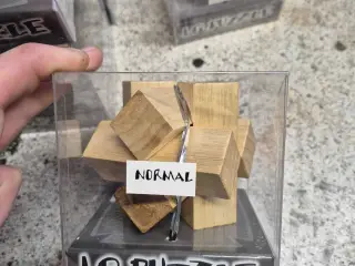 IQ puzzle i træ