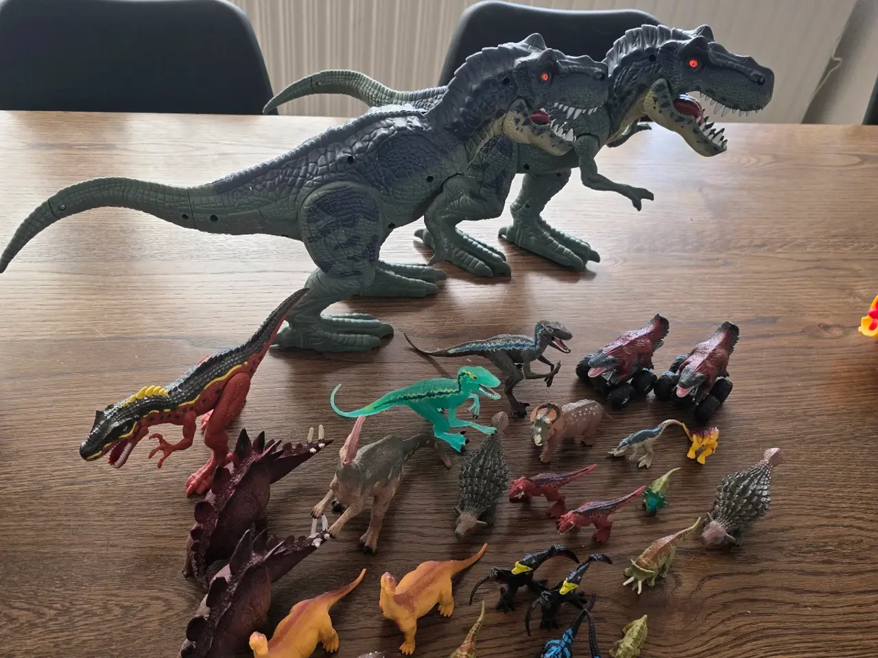 Billede 1 - Forskellige dinosaurer