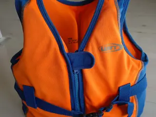 Svømmevest / redningsvest