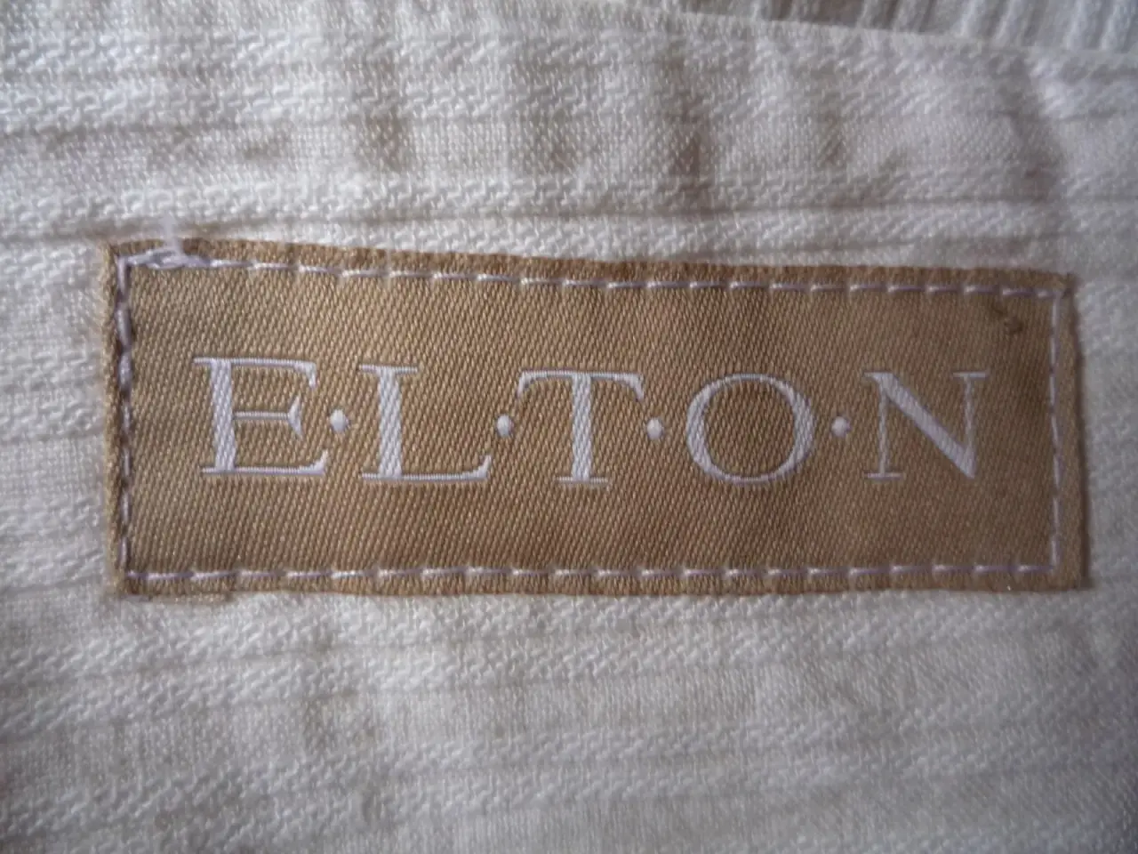 Billede 3 - NEDSAT: Nederdel, mrk. Elton, helt ny