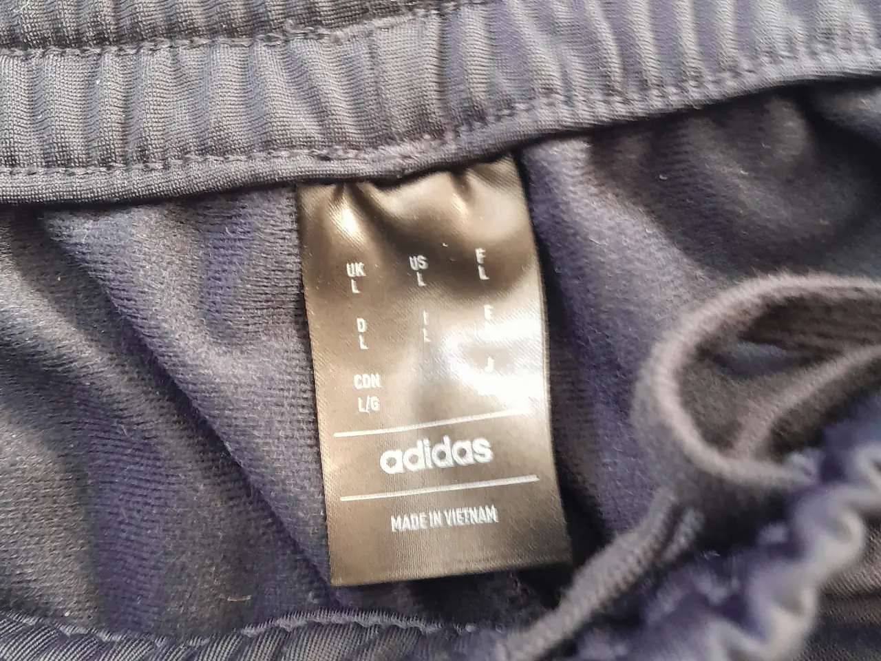 Billede 3 - Adidas joggingsæt Str L Herre Mørkeblå