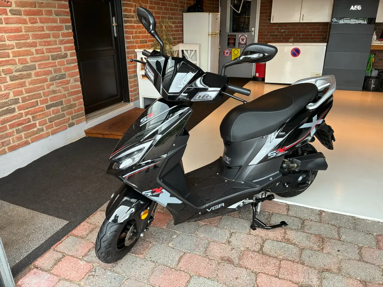 Billede 2 - Vga Street-X EFI 30 km 2025