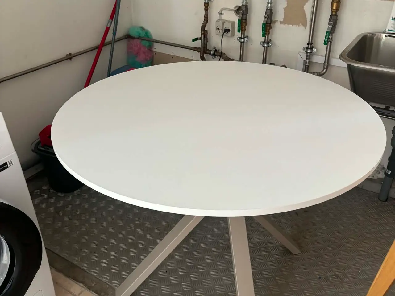 Billede 1 - Rundt spisebord, IKEA MARIEDAMM, 105 cm