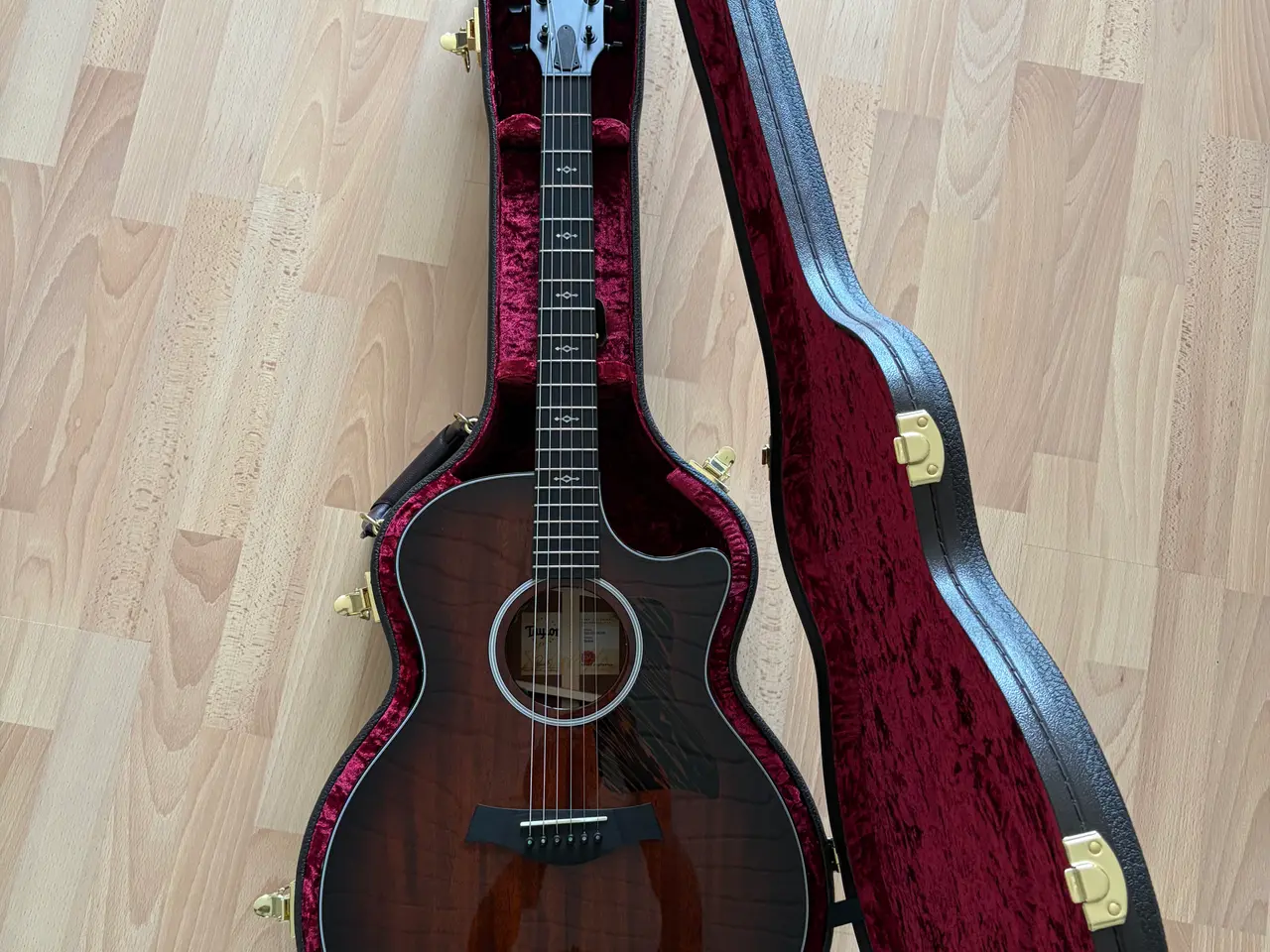 Billede 1 - Taylor 324ce Next Generation