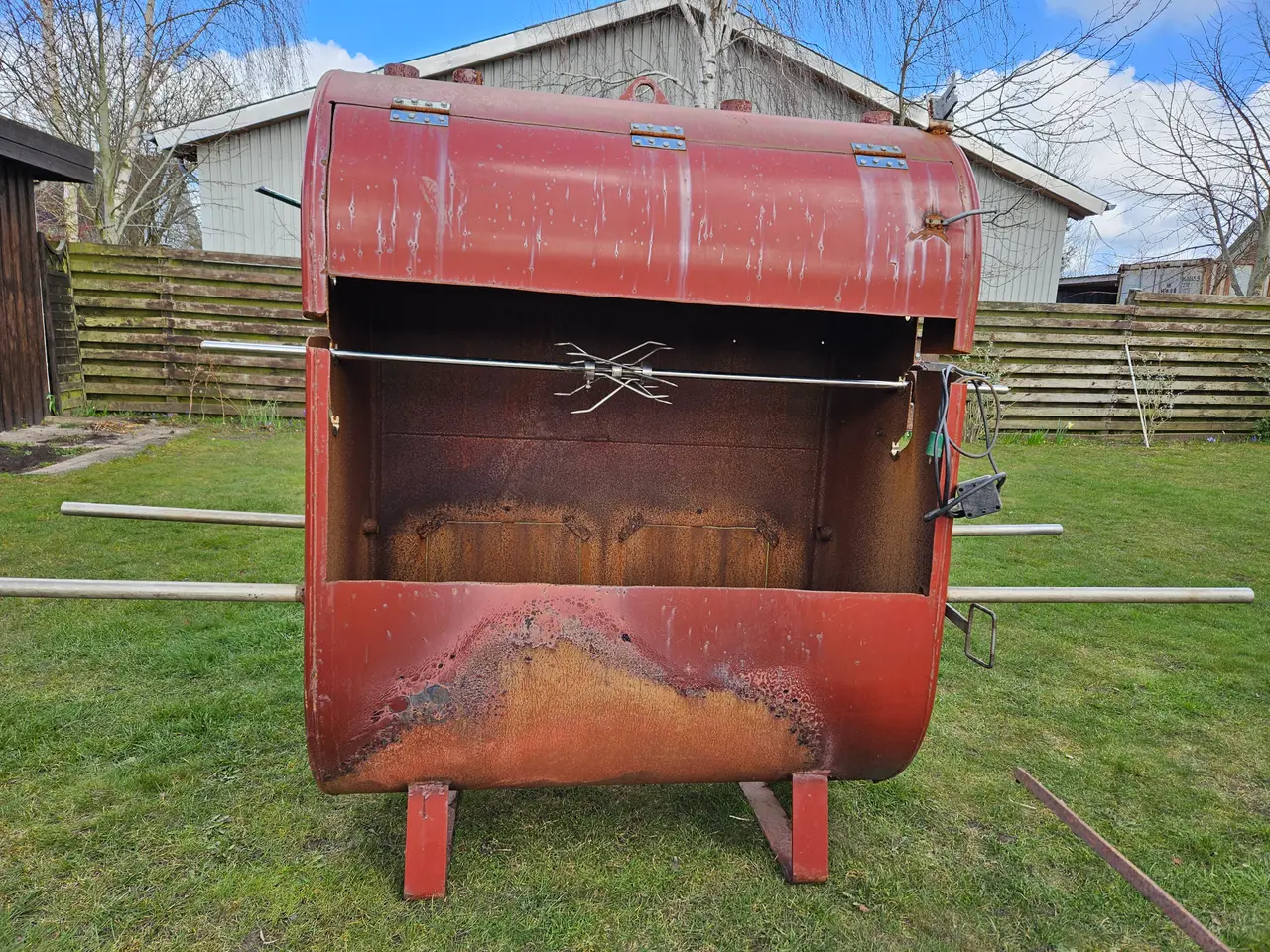 Billede 1 - Grill med motor og rustfrit spyd til lam/svin