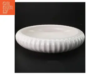 Stort glaseret fad fra L. Hjort. (Ø 28 cm)