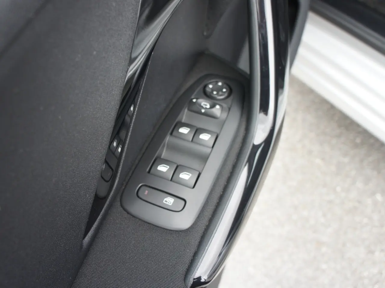 Billede 16 - Peugeot 208 1,6 BlueHDi 100 Allure