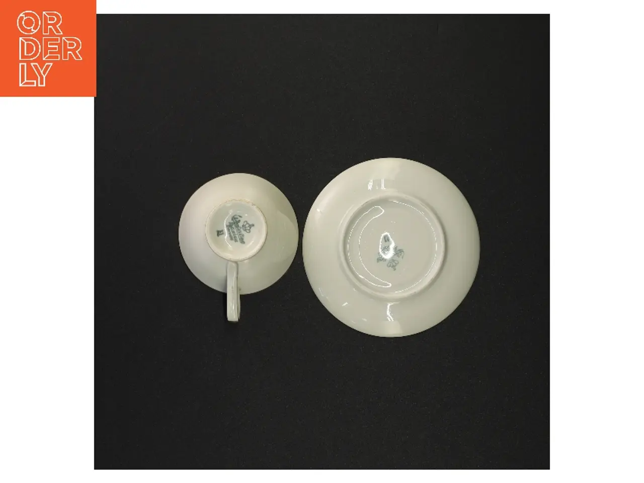 Billede 2 - Porcelæn kaffekopper med underkopper (str. 11 x 6 cm)
