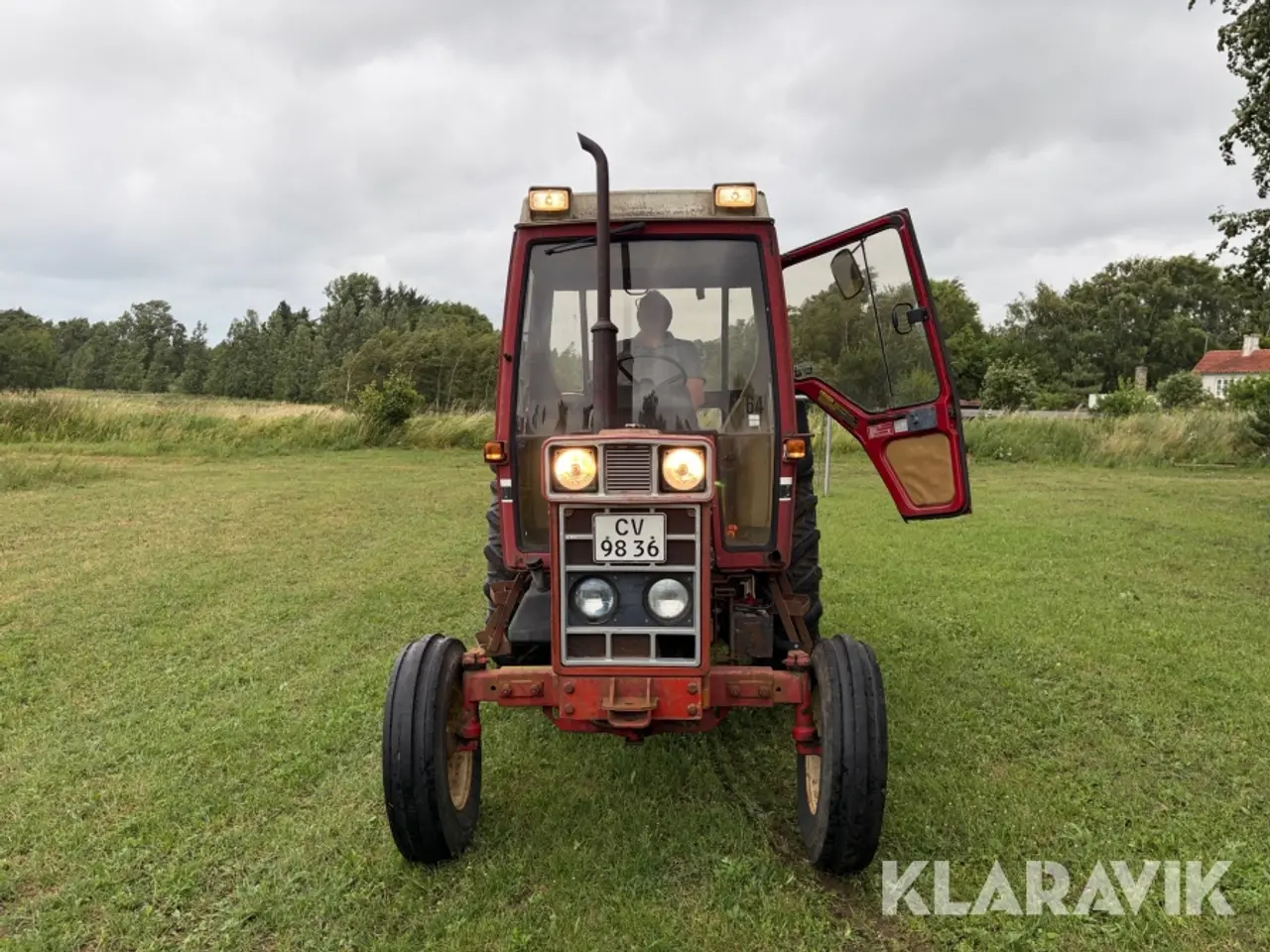Billede 3 - Veterantraktor International 685 XL