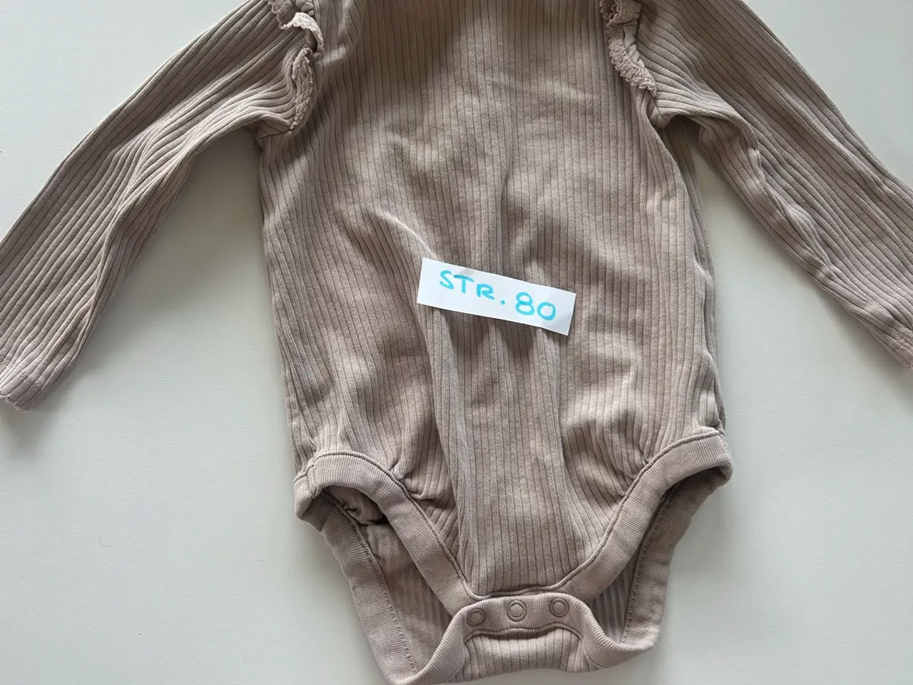 Billede 6 - Babytøj størrelse 80