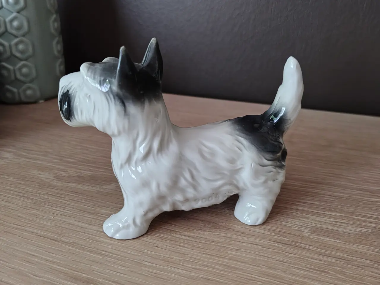 Billede 2 - Sød lille porcelænshund