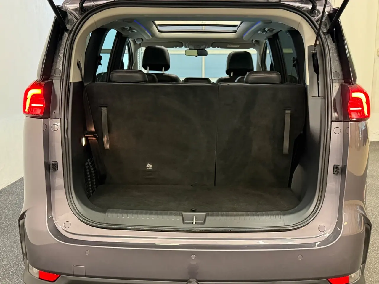 Billede 8 - Maxus Euniq5 52 Exclusive 7prs