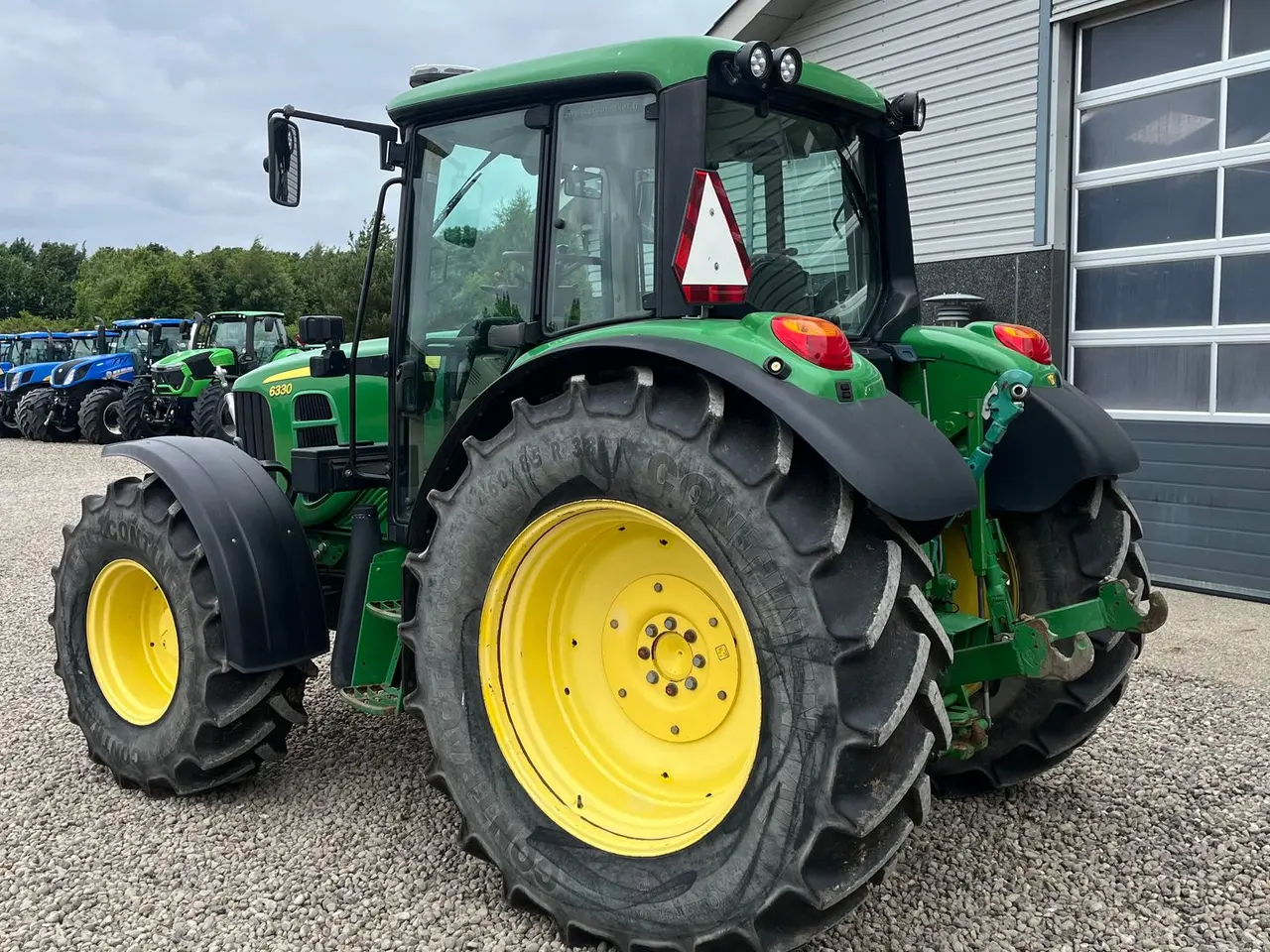 Billede 3 - John Deere 6330 Kun 2802 timer og frontlift samt frontpto