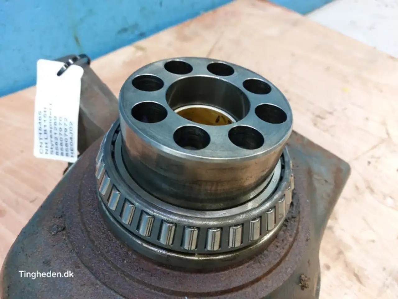 Billede 18 - New Holland LB115B Styrespindel L. 85821289
