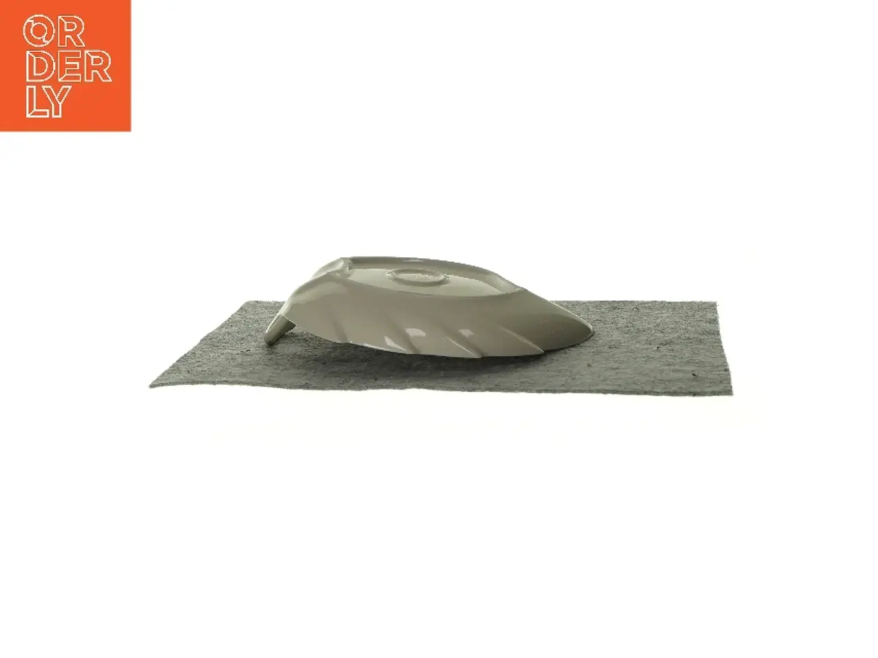 Billede 4 - Dekorativt fad fra Ukendt (str. LB:28x21cm)