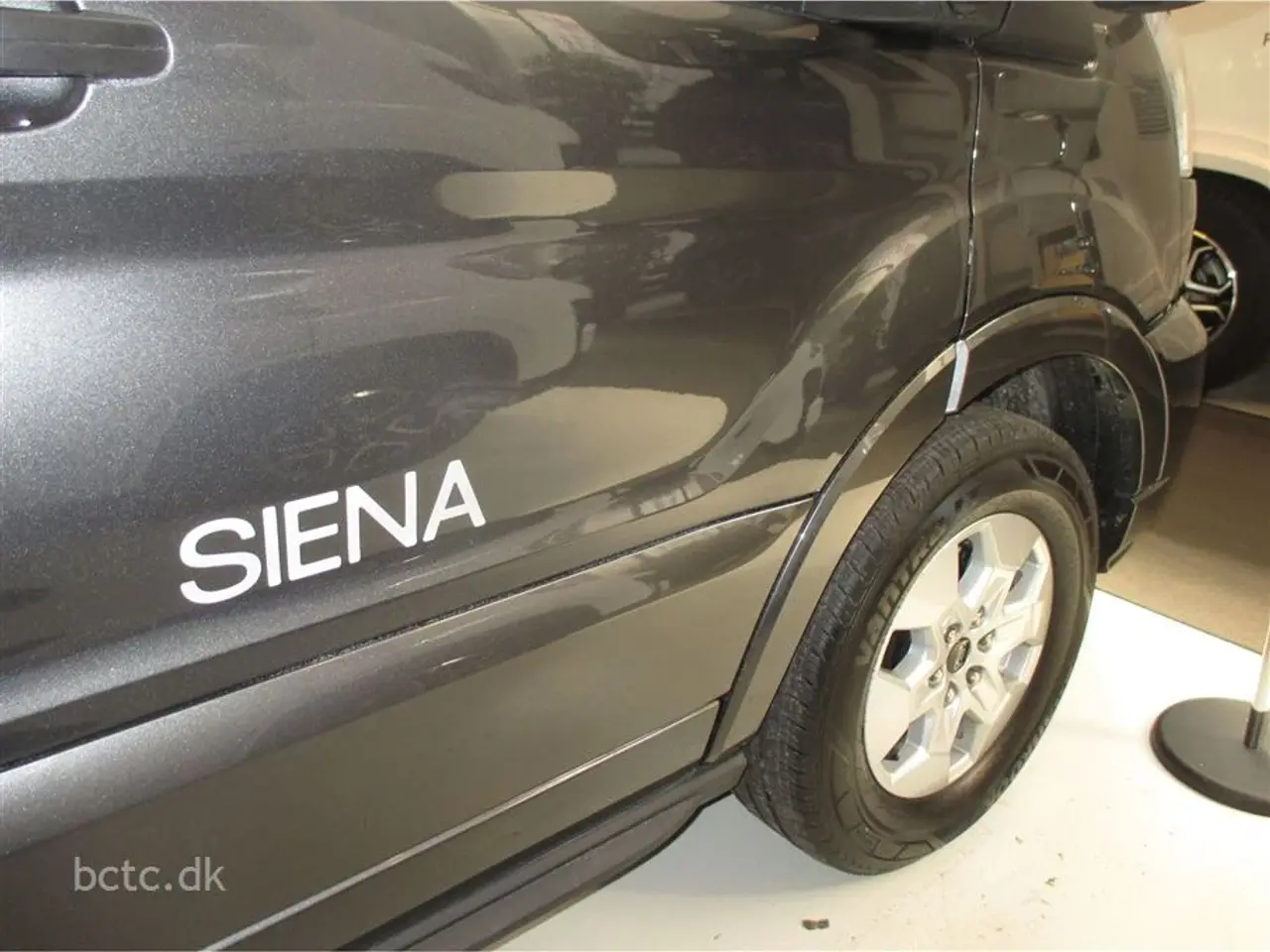 Billede 24 - 2026 - Giottiline Sienna 390 AUT.